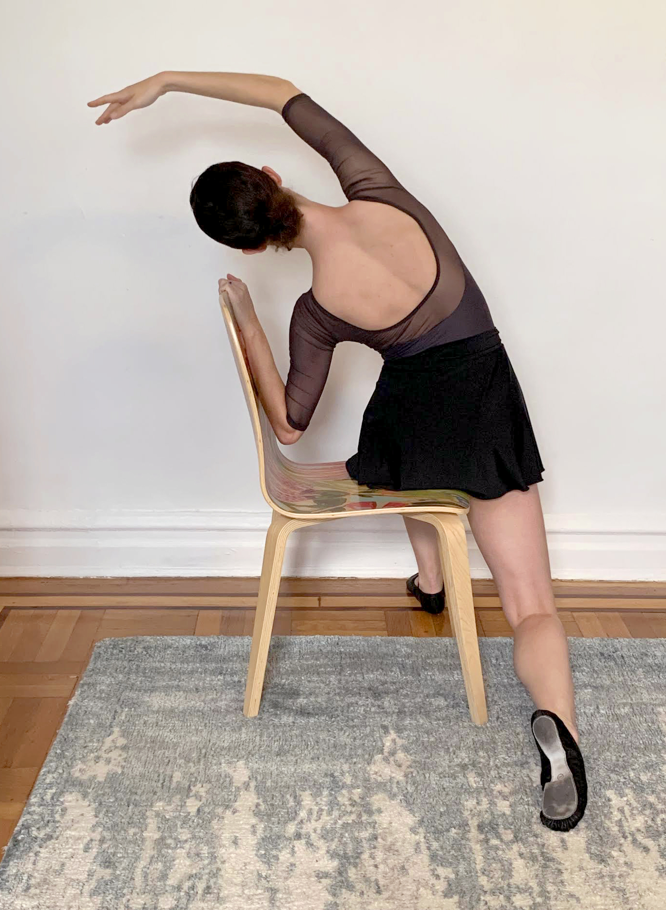 8 Yoga Poses You Can Do in Your Desk Chair