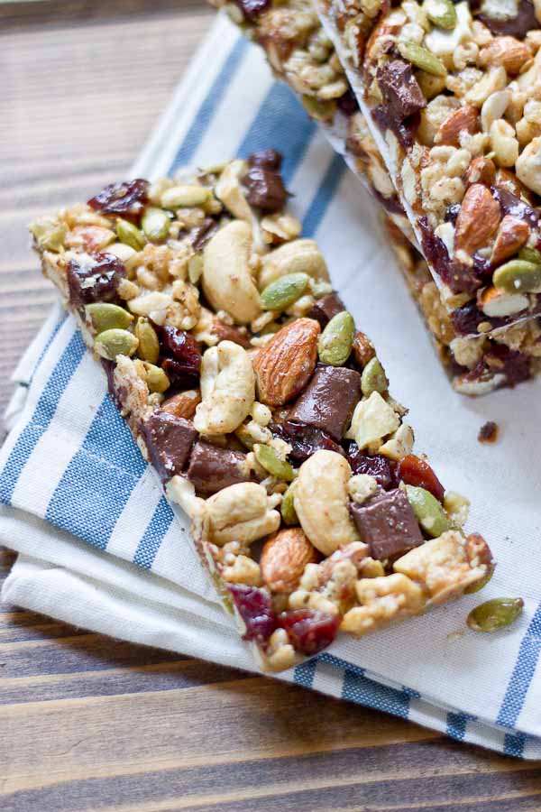 11 Healthy (and Delicious) Chocolate Bars That Dietitians Eat